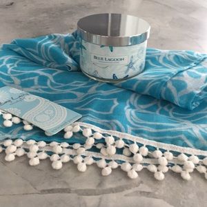 🆕Star fish scarf and Blue Lagoon candle